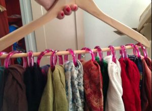 Closet hanger